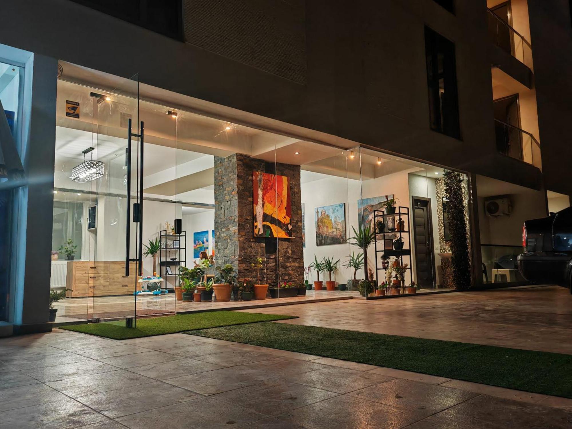 White Boutique Hotel- Eforie Nord Ngoại thất bức ảnh