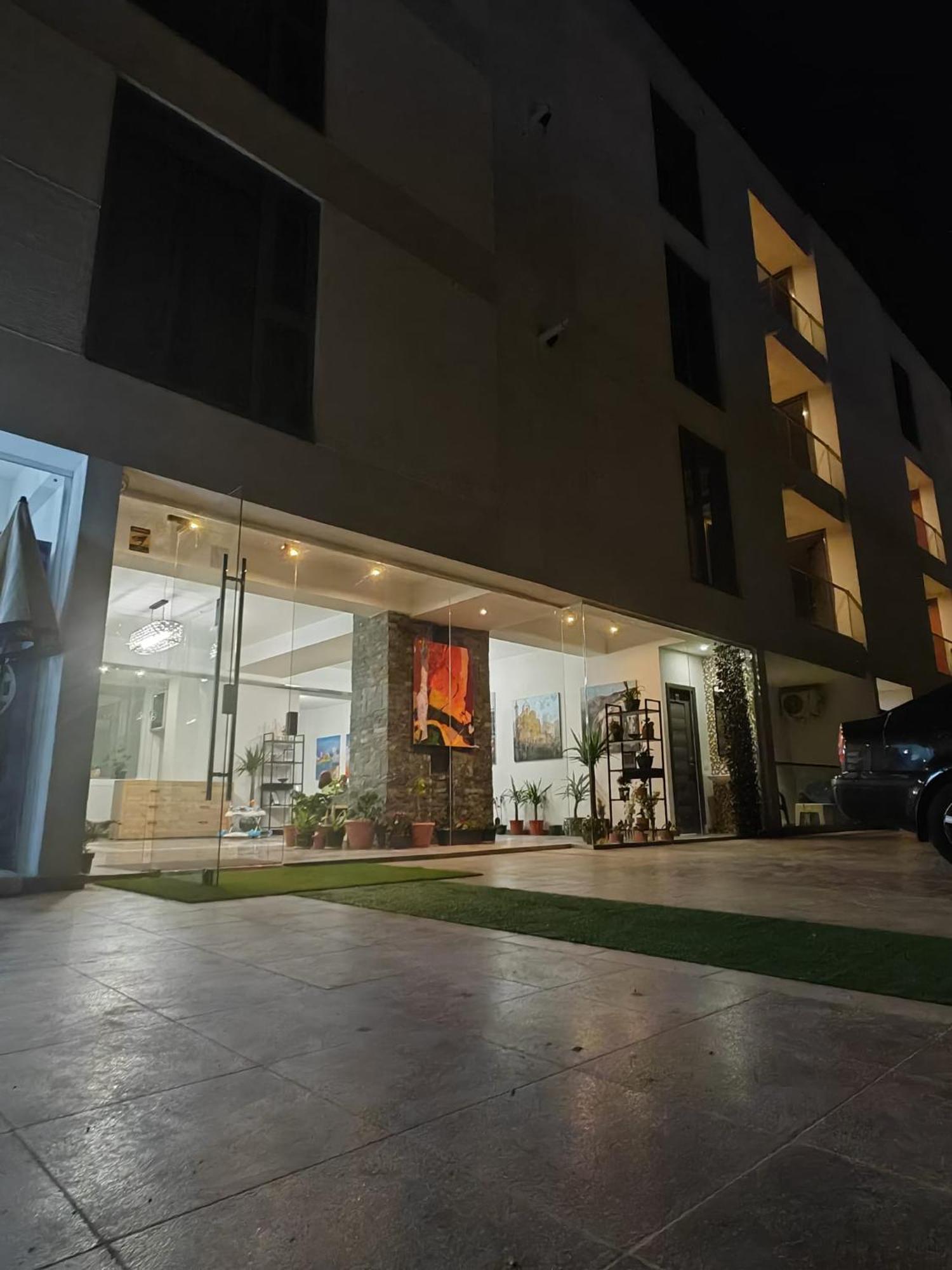 White Boutique Hotel- Eforie Nord Ngoại thất bức ảnh